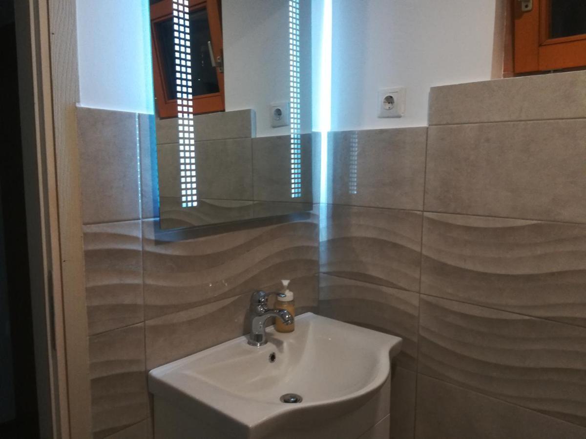 Izvor Apartment Ilok Exterior photo